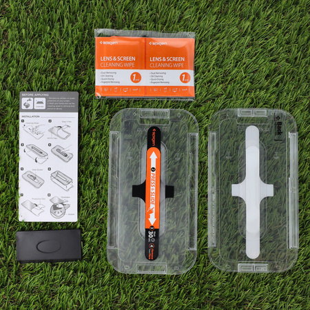 Szkło hartowane Spigen do iPhone 12 Mini(2szt. + aplikator) - AGL01811