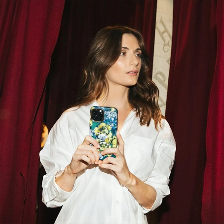 Richmond & Finch iPhone 14 Pro case, Saffron Flower